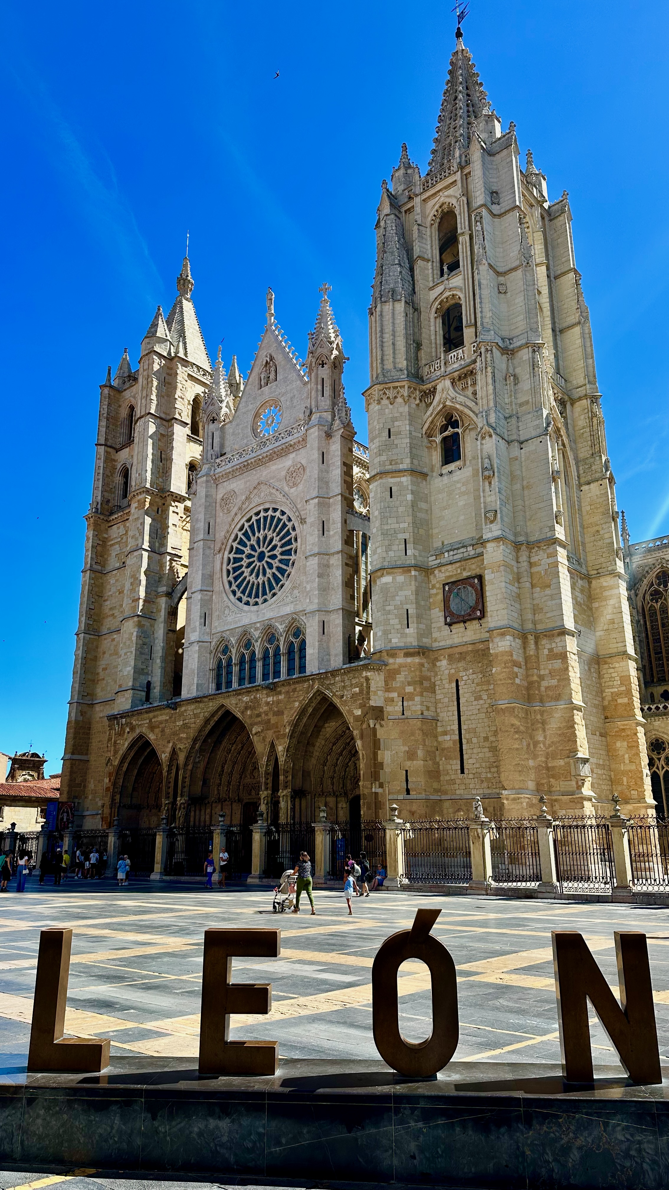 Day 24 - Mansilla de las Mulas to León