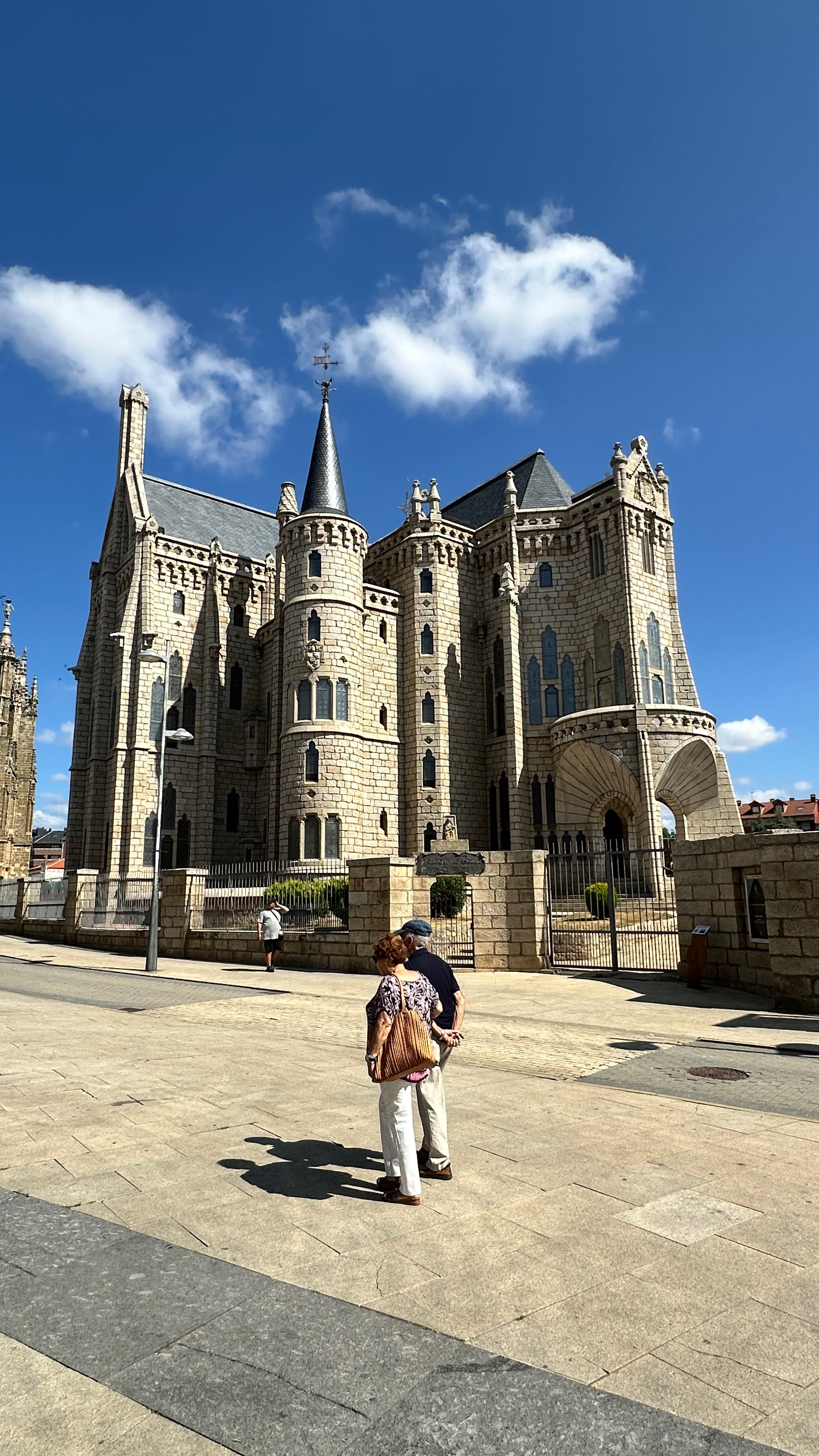 Day 28 - Hospitál de Órbigo to Astorga